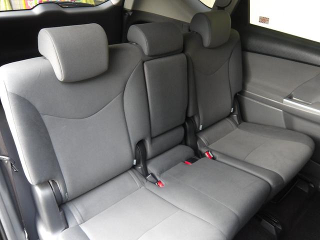 プリウスアルファ S 25年2月登録/202ブラック/ストラーダナビ/フルセグTV/BT/DVDビデオ/バックカメラ/ETC/禁煙車/修復歴無し(17枚目)