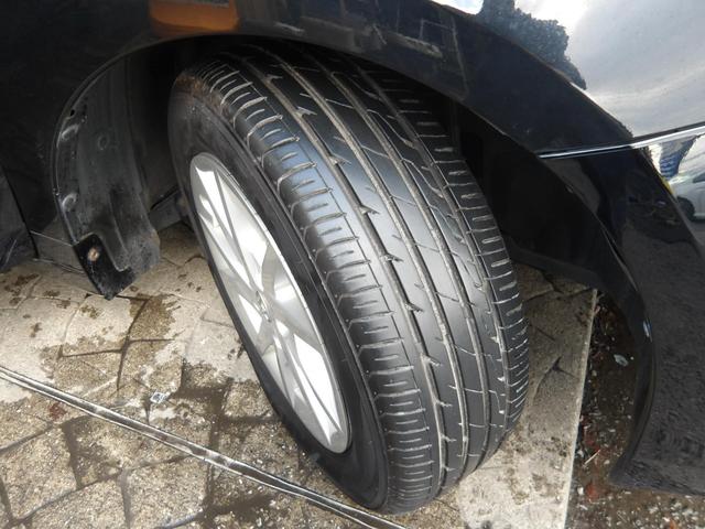 プリウスアルファ S 25年2月登録/202ブラック/ストラーダナビ/フルセグTV/BT/DVDビデオ/バックカメラ/ETC/禁煙車/修復歴無し(34枚目)