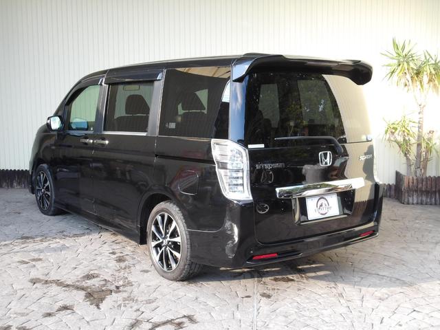 ステップワゴンスパーダ Z クールスピリット インターナビ セレクション 24年11月登録/後期型/7人乗りウォークスルー/プレミアムスパークルブラック・パール/両側電動ドア/純正HDDインターナビ/TV/DVDビデオ/バックカメラ/ETC/禁煙車/修復歴無し(4枚目)