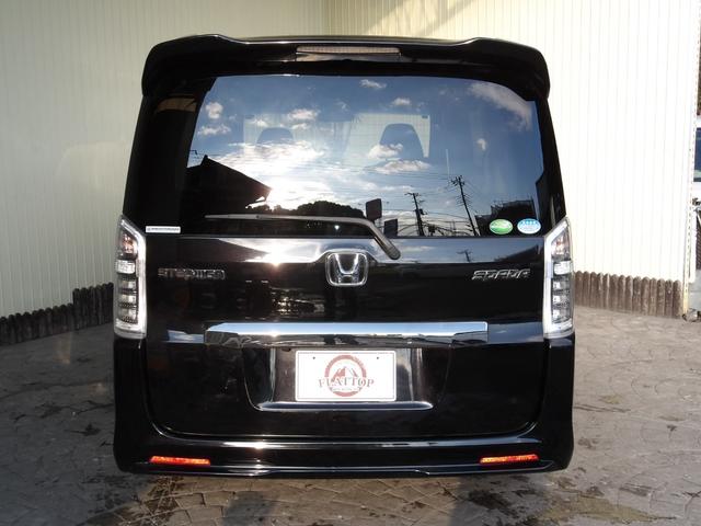 ステップワゴンスパーダ Z クールスピリット インターナビ セレクション 24年11月登録/後期型/7人乗りウォークスルー/プレミアムスパークルブラック・パール/両側電動ドア/純正HDDインターナビ/TV/DVDビデオ/バックカメラ/ETC/禁煙車/修復歴無し(6枚目)