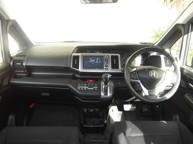 ステップワゴンスパーダ Z インターナビセレクション 24年10月登録/後期型/ポリッシュドメタル・メタリック/両側電動ドア/純正HDDインターナビ/TV/DVDビデオ/全方位カメラ/純正後席フリップダウンモニター/ETC/スマートキー/禁煙車(14枚目)