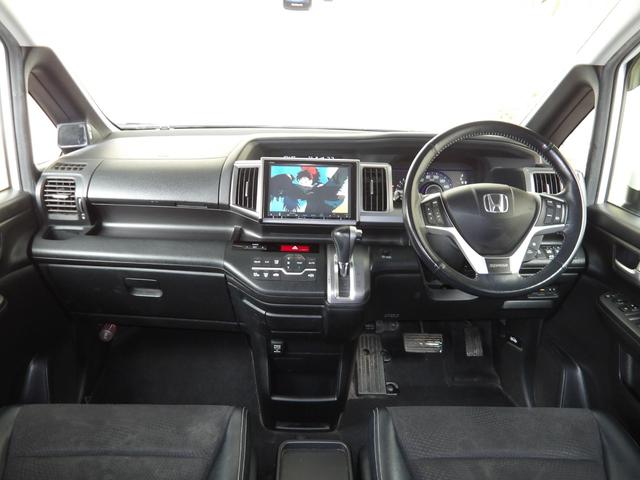 ステップワゴンスパーダ Z クールスピリット 25年6月登録/後期型/ホワイトオーキッド・パール/両側電動ドア/純正9型ナビ/TV/DVDビデオ/バックカメラ/ETC/禁煙車/修復歴無し(14枚目)