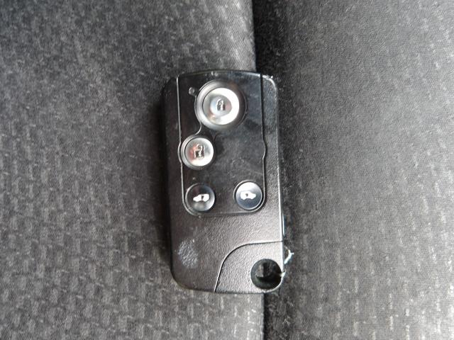 ステップワゴンスパーダ Z クールスピリット 25年6月登録/後期型/ホワイトオーキッド・パール/両側電動ドア/純正9型ナビ/TV/DVDビデオ/バックカメラ/ETC/禁煙車/修復歴無し(34枚目)