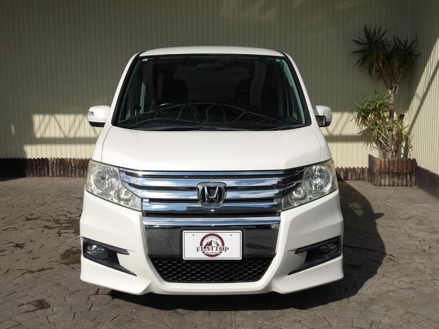 ステップワゴンスパーダ Ｚ　２３年１２月登録／１オーナー車／プレミアムホワイト・パール／両側電動ドア／ナビ／ＴＶ／ＤＶＤビデオ／バックカメラ／後席用アルパインフリップダウンモニター／ＥＴＣ／禁煙車／修復歴無し（2枚目）