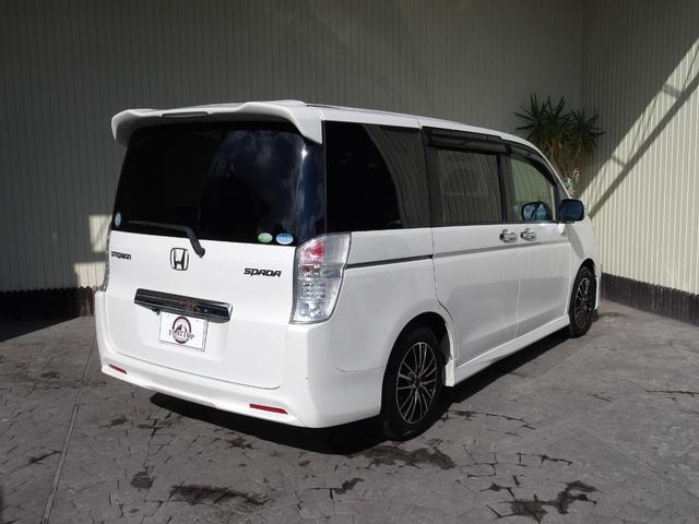 ステップワゴンスパーダ Ｚ　２３年１２月登録／１オーナー車／プレミアムホワイト・パール／両側電動ドア／ナビ／ＴＶ／ＤＶＤビデオ／バックカメラ／後席用アルパインフリップダウンモニター／ＥＴＣ／禁煙車／修復歴無し（7枚目）