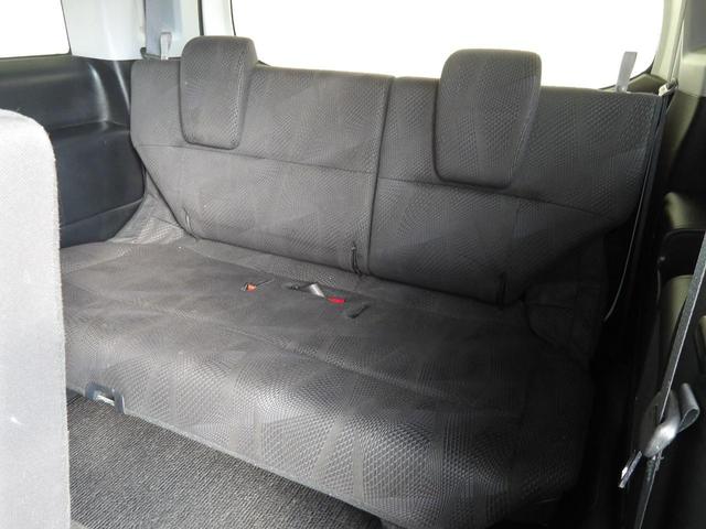 ステップワゴンスパーダ Ｚ　２３年１２月登録／１オーナー車／プレミアムホワイト・パール／両側電動ドア／ナビ／ＴＶ／ＤＶＤビデオ／バックカメラ／後席用アルパインフリップダウンモニター／ＥＴＣ／禁煙車／修復歴無し（25枚目）