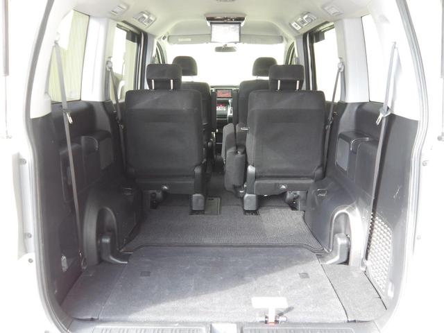 ステップワゴンスパーダ Ｚ　２３年１２月登録／１オーナー車／プレミアムホワイト・パール／両側電動ドア／ナビ／ＴＶ／ＤＶＤビデオ／バックカメラ／後席用アルパインフリップダウンモニター／ＥＴＣ／禁煙車／修復歴無し（27枚目）