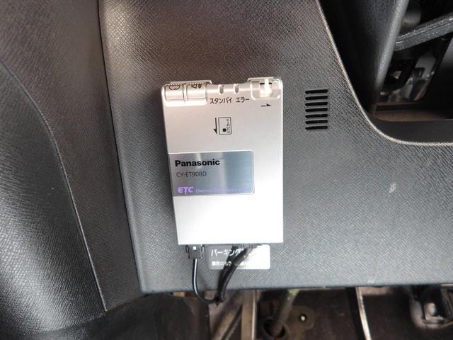 ステップワゴンスパーダ Ｚ　２３年１２月登録／１オーナー車／プレミアムホワイト・パール／両側電動ドア／ナビ／ＴＶ／ＤＶＤビデオ／バックカメラ／後席用アルパインフリップダウンモニター／ＥＴＣ／禁煙車／修復歴無し（34枚目）