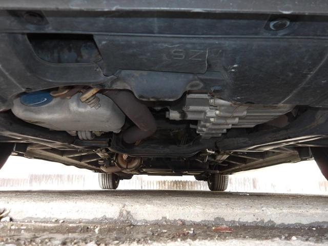 ステップワゴンスパーダ Ｚ　２３年１２月登録／１オーナー車／プレミアムホワイト・パール／両側電動ドア／ナビ／ＴＶ／ＤＶＤビデオ／バックカメラ／後席用アルパインフリップダウンモニター／ＥＴＣ／禁煙車／修復歴無し（39枚目）