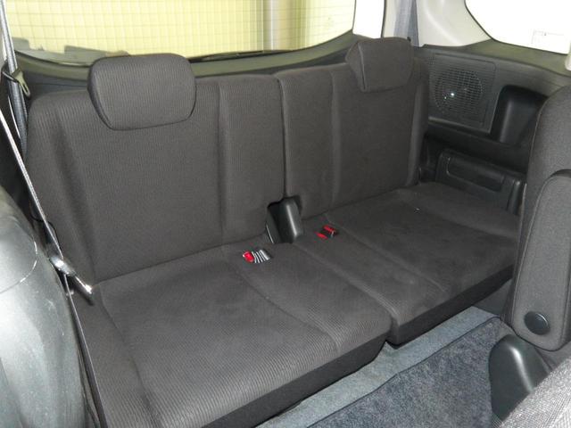 フリード Ｇ　エアロ　ジャストセレクション　２２年１２月登録／純正エアロ／プレミアムホワイト・パール／電動スライドドア／純正ＨＤＤインターナビ／ＴＶ／ＤＶＤビデオ／バックカメラ／ＥＴＣ／７人乗り／禁煙車／修復歴無し（19枚目）