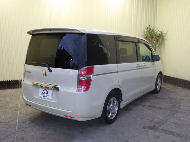 ステップワゴン L Lタイプ/プレミアムヒダマリアイボリーパール/純正HDDインターナビ/TV/DVDビデオ/全方位カメラ/純正フリップダウンモニター/ETC/モデューロアルミホイール/スマートキー/禁煙車/修復歴無し(16枚目)