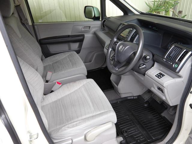 ステップワゴン L Lタイプ/プレミアムヒダマリアイボリーパール/純正HDDインターナビ/TV/DVDビデオ/全方位カメラ/純正フリップダウンモニター/ETC/モデューロアルミホイール/スマートキー/禁煙車/修復歴無し(30枚目)