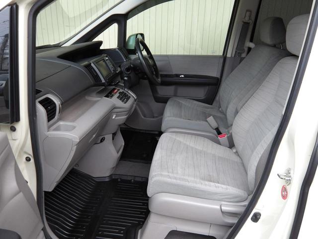 ステップワゴン L Lタイプ/プレミアムヒダマリアイボリーパール/純正HDDインターナビ/TV/DVDビデオ/全方位カメラ/純正フリップダウンモニター/ETC/モデューロアルミホイール/スマートキー/禁煙車/修復歴無し(32枚目)