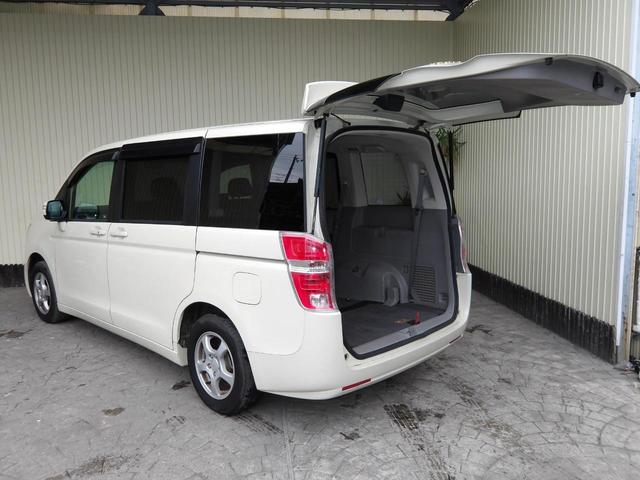 ステップワゴン L Lタイプ/プレミアムヒダマリアイボリーパール/純正HDDインターナビ/TV/DVDビデオ/全方位カメラ/純正フリップダウンモニター/ETC/モデューロアルミホイール/スマートキー/禁煙車/修復歴無し(41枚目)