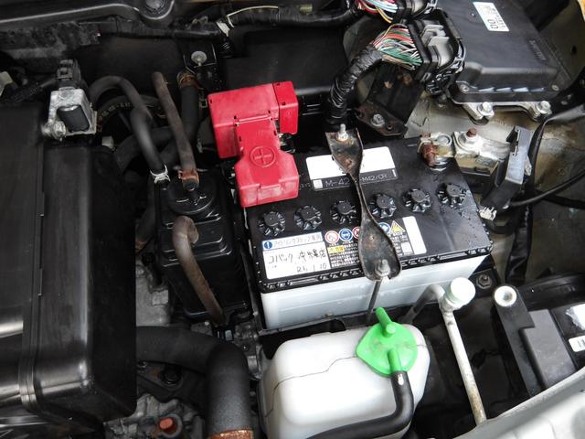 アルトラパンショコラ G 27年2月登録/アーバンブラウンパール/ショコラ専用レザーシート/専用アルミホイール/禁煙車/HID/スマートキー(19枚目)