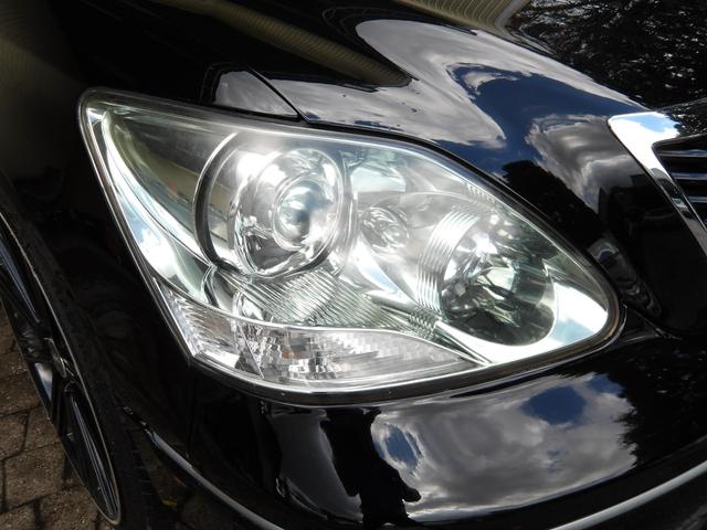 セルシオ Ｃ仕様　１７年４月登録／後期モデル／黒本革シート／純正ナビ／バックカメラ／１１５２３８ｋｍ時タイミングベルトセット交換済み／社外アルミホイール／社外マフラー／エアサスＫＩＴ／禁煙車／修復歴無し（26枚目）