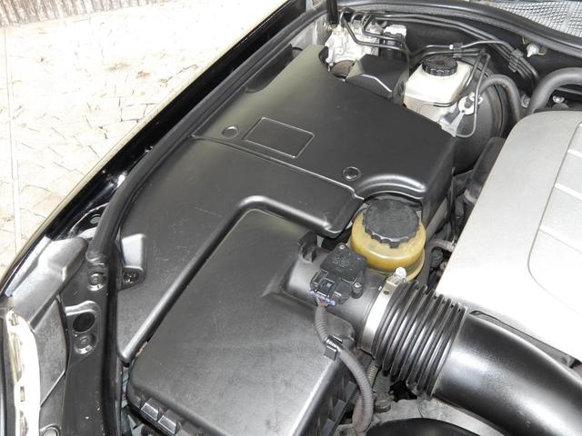 セルシオ Ｃ仕様　１７年４月登録／後期モデル／黒本革シート／純正ナビ／バックカメラ／１１５２３８ｋｍ時タイミングベルトセット交換済み／社外アルミホイール／社外マフラー／エアサスＫＩＴ／禁煙車／修復歴無し（36枚目）