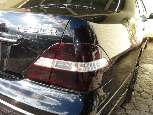 セルシオ Ｃ仕様　１７年４月登録／後期モデル／黒本革シート／純正ナビ／バックカメラ／１１５２３８ｋｍ時タイミングベルトセット交換済み／社外アルミホイール／社外マフラー／エアサスＫＩＴ／禁煙車／修復歴無し（39枚目）