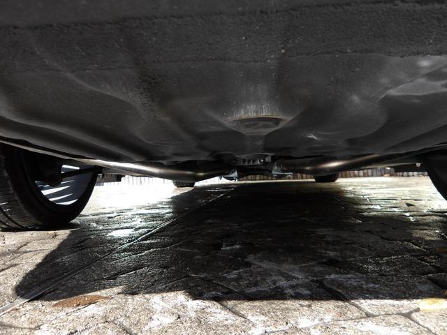 セルシオ Ｃ仕様　１７年４月登録／後期モデル／黒本革シート／純正ナビ／バックカメラ／１１５２３８ｋｍ時タイミングベルトセット交換済み／社外アルミホイール／社外マフラー／エアサスＫＩＴ／禁煙車／修復歴無し（40枚目）