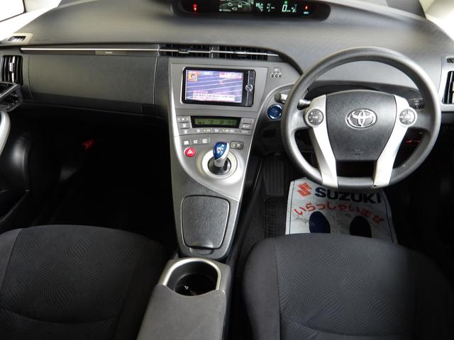 プリウス S 25年8月登録/後期型/純正ナビ/フルセグTV/DVDビデオ/Bluetooth/バックカメラ/ETC/前後ドラレコ/禁煙車/修復歴無し(2枚目)