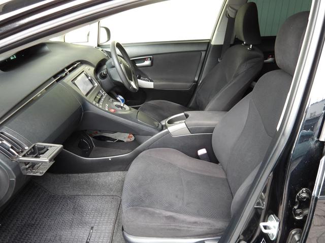 プリウス S 25年8月登録/後期型/純正ナビ/フルセグTV/DVDビデオ/Bluetooth/バックカメラ/ETC/前後ドラレコ/禁煙車/修復歴無し(10枚目)