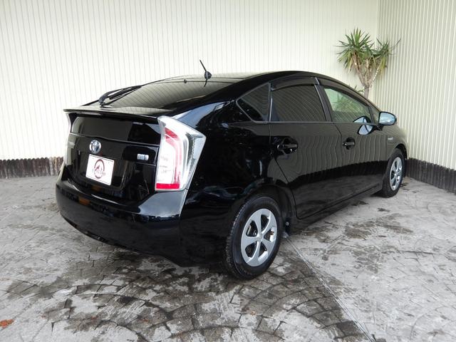 プリウス S 25年8月登録/後期型/純正ナビ/フルセグTV/DVDビデオ/Bluetooth/バックカメラ/ETC/前後ドラレコ/禁煙車/修復歴無し(15枚目)