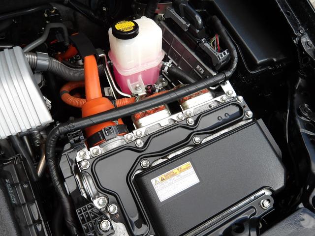 プリウス S 25年8月登録/後期型/純正ナビ/フルセグTV/DVDビデオ/Bluetooth/バックカメラ/ETC/前後ドラレコ/禁煙車/修復歴無し(22枚目)