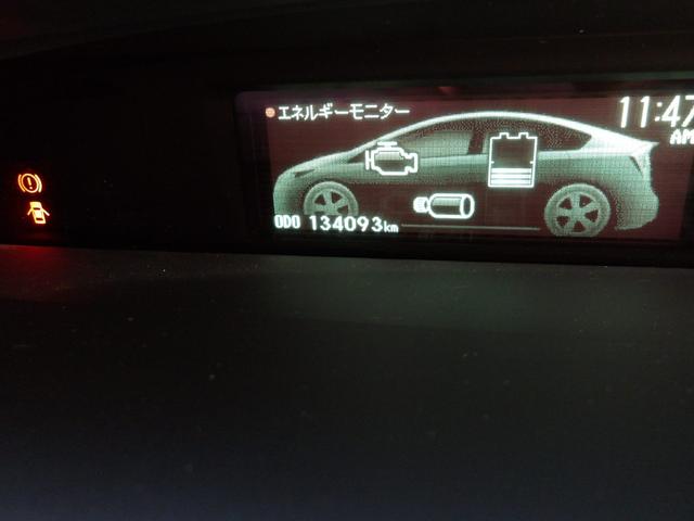 プリウス S 25年8月登録/後期型/純正ナビ/フルセグTV/DVDビデオ/Bluetooth/バックカメラ/ETC/前後ドラレコ/禁煙車/修復歴無し(36枚目)