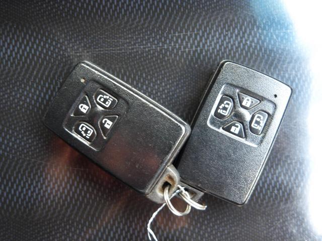 エスティマ アエラス 24年12月登録/後期型/1オーナー車/両側電動ドア/純正8型ナビ/フルセグTV/DVDビデオ/Bluetooth/バックカメラ/純正ビルトインETC/禁煙車(11枚目)