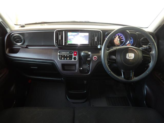 N-ONE プレミアム 26年8月登録/2トーンルーフ/純正アルミホイール/ケンウッドナビ/フルセグTV/Bluetooth/禁煙車/修復歴無し(2枚目)