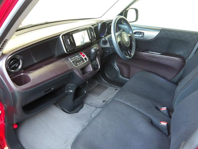 N-ONE プレミアム 26年8月登録/2トーンルーフ/純正アルミホイール/ケンウッドナビ/フルセグTV/Bluetooth/禁煙車/修復歴無し(10枚目)