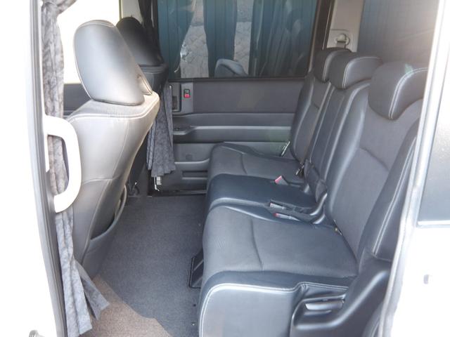 ステップワゴンスパーダ Ｚ　クールスピリット　２４年９月登録／後期型／ホワイトオーキッド・パール／ハーフレザーシート／両側電動ドア／パドルシフト／純正ナビ／ＴＶ／ＤＶＤビデオ／バックカメラ／ＥＴＣ／禁煙車／修復歴無し（34枚目）