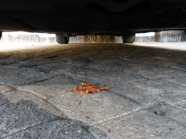 プリウスアルファ Sツーリングセレクション 純正エアロ/純正17インチアルミ/202ブラック/純正HDDナビ/フルセグTV/DVDビデオ/Bluetooth/バックカメラ/ビルトインETC/禁煙車(30枚目)