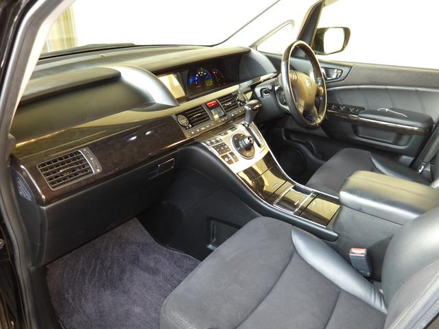 エリシオンプレステージ S 25年2月登録/最終型/プレミアムスパークルブラック・パール/両側電動ドア/純正HDDインターナビ/フルセグTV/DVDビデオ/バックカメラ/禁煙車/修復歴無し(23枚目)