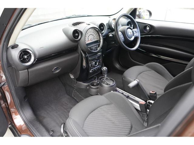 ＭＩＮＩ クーパー　ペースマン　リフトアップ　マッドタイヤ　ホイール　禁煙車　ＨＩＤ　ＥＴＣ　キーレス　ＩＳＯＦＩＸ（18枚目）