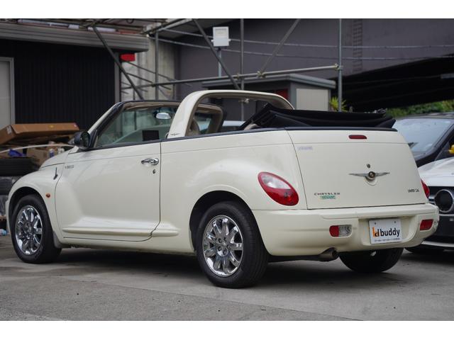 クライスラー・ＰＴクルーザーカブリオ リミテッド　禁煙車　記録簿１０枚　電動オープン　キーレス　ＥＴＣ　レザーシート　クルーズコントロール（17枚目）