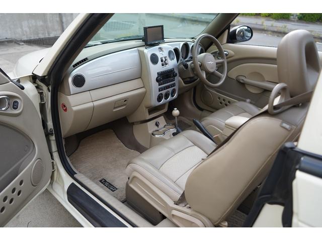 クライスラー・ＰＴクルーザーカブリオ リミテッド　禁煙車　記録簿１０枚　電動オープン　キーレス　ＥＴＣ　レザーシート　クルーズコントロール（40枚目）