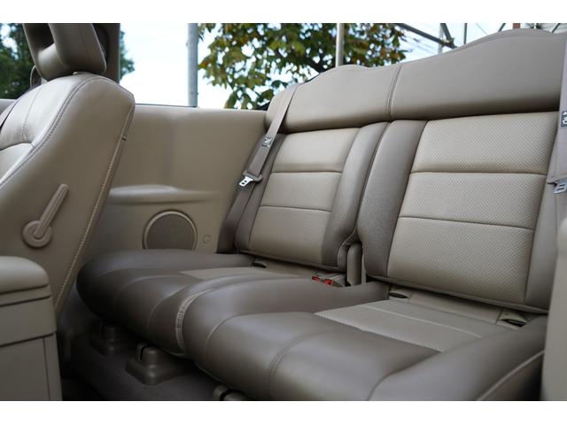 クライスラー・ＰＴクルーザーカブリオ リミテッド　禁煙車　記録簿１０枚　電動オープン　キーレス　ＥＴＣ　レザーシート　クルーズコントロール（44枚目）