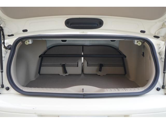 クライスラー・ＰＴクルーザーカブリオ リミテッド　禁煙車　記録簿１０枚　電動オープン　キーレス　ＥＴＣ　レザーシート　クルーズコントロール（47枚目）