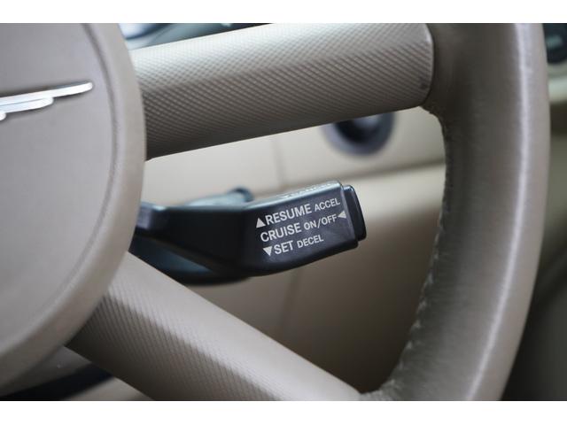 クライスラー・ＰＴクルーザーカブリオ リミテッド　禁煙車　記録簿１０枚　電動オープン　キーレス　ＥＴＣ　レザーシート　クルーズコントロール（52枚目）