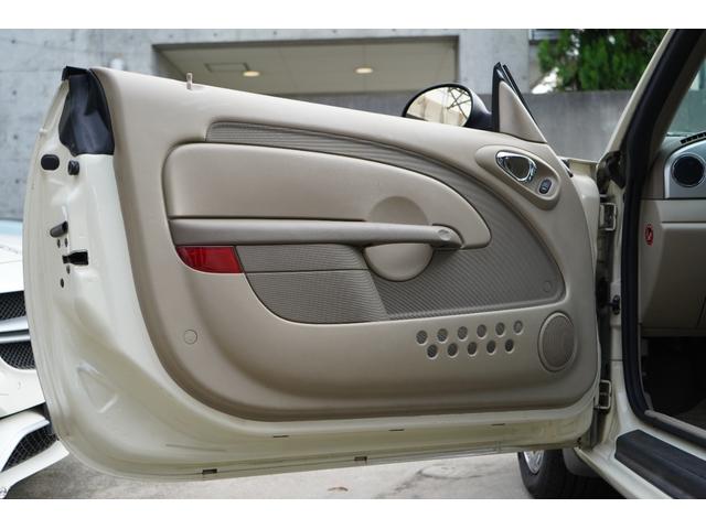 クライスラー・ＰＴクルーザーカブリオ リミテッド　禁煙車　記録簿１０枚　電動オープン　キーレス　ＥＴＣ　レザーシート　クルーズコントロール（61枚目）