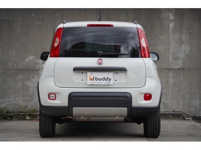 パンダ ４×４イタリアーナ　６速ＭＴ　禁煙車　記録簿６枚　４ＷＤターボ　カロッツェリアディスプレイオーディオ　ＥＴＣ　キーレス　スペアキー（3枚目）