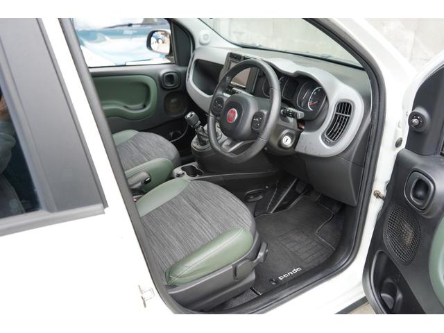 パンダ ４×４イタリアーナ　６速ＭＴ　禁煙車　記録簿６枚　４ＷＤターボ　カロッツェリアディスプレイオーディオ　ＥＴＣ　キーレス　スペアキー（37枚目）