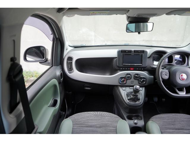 パンダ ４×４イタリアーナ　６速ＭＴ　禁煙車　記録簿６枚　４ＷＤターボ　カロッツェリアディスプレイオーディオ　ＥＴＣ　キーレス　スペアキー（43枚目）