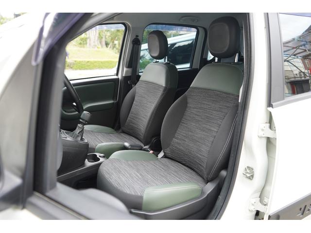 パンダ ４×４イタリアーナ　６速ＭＴ　禁煙車　記録簿６枚　４ＷＤターボ　カロッツェリアディスプレイオーディオ　ＥＴＣ　キーレス　スペアキー（46枚目）