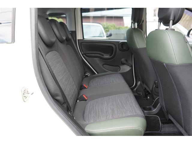 パンダ ４×４イタリアーナ　６速ＭＴ　禁煙車　記録簿６枚　４ＷＤターボ　カロッツェリアディスプレイオーディオ　ＥＴＣ　キーレス　スペアキー（49枚目）