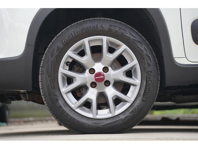 パンダ ４×４イタリアーナ　６速ＭＴ　禁煙車　記録簿６枚　４ＷＤターボ　カロッツェリアディスプレイオーディオ　ＥＴＣ　キーレス　スペアキー（65枚目）