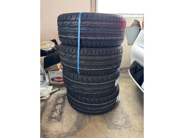 プリウス Ｚ　１オーナ禁煙車／ＧＲスポイラー／レイズ２０インチ／ローダウン／デジタルインナーミラー内蔵ドラレコ／パノラミックビュー／Ｐバックドア／（15枚目）