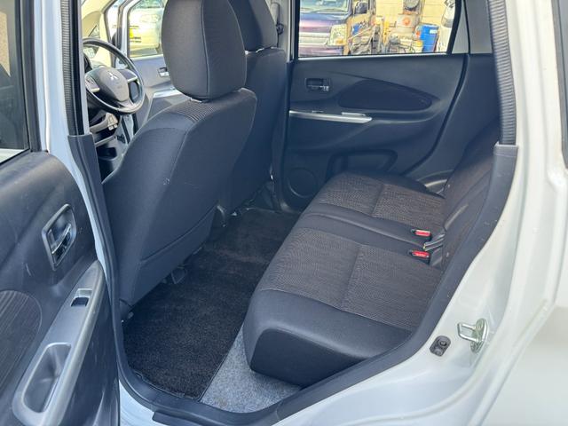 ｅＫカスタム Ｔ　１オーナー／禁煙車／インタークーラーターボ／ナビ地デジ／Ｂｌｕｅｔｏｏｔｈ／バックカメラ／スマートキー／ＨＩＤ／（19枚目）