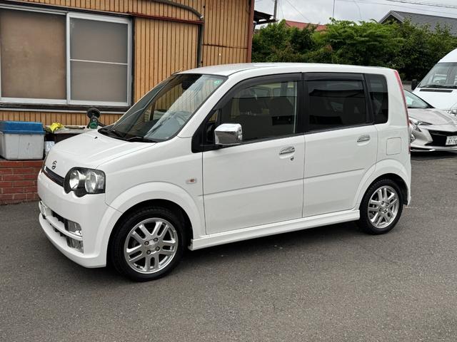 ムーヴ カスタム　ＲＳ　禁煙車／４気筒インタークーラーターボ／前期ステアシフト／キーレス／（3枚目）